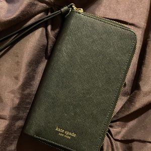 Kate Spade 10s plus wristlet phone case